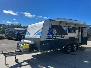 2021 Sunfinder 19'6 Couples All Terrain