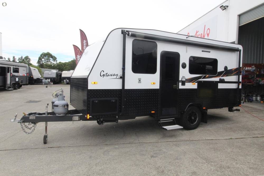 2024 Design Rv Getaway 1.0 17'4" Couples Ensuite